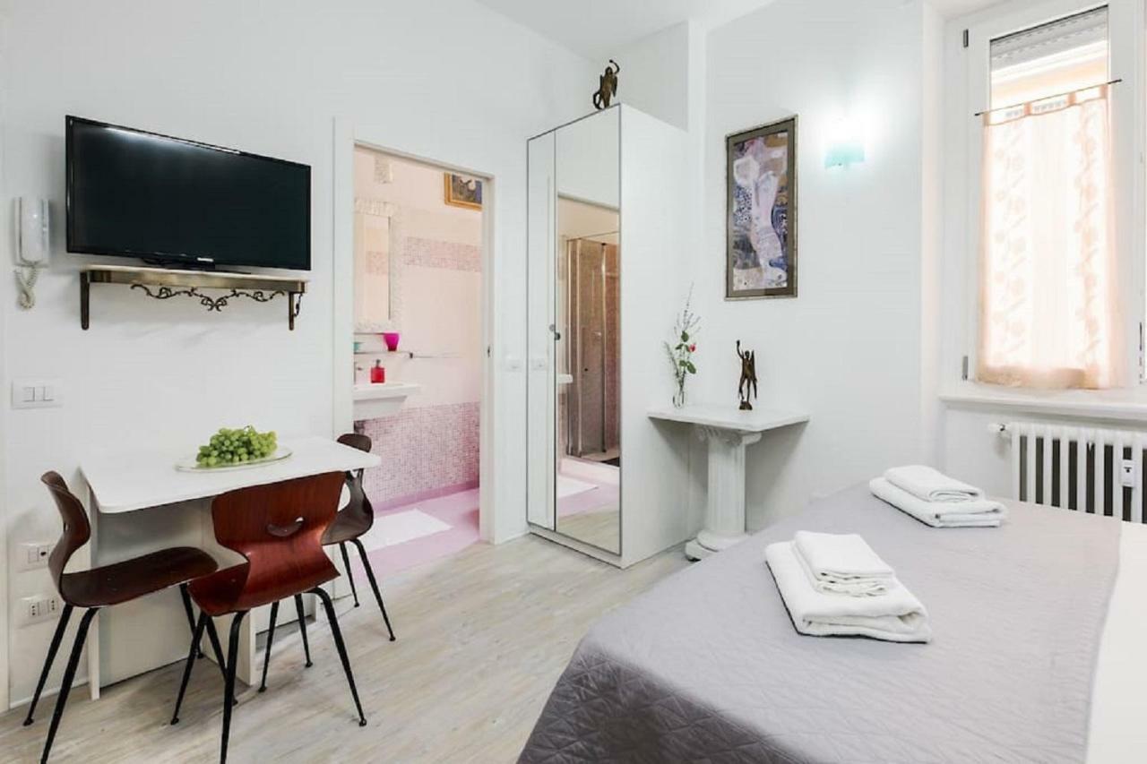 Apartamento ℒovely & ℰlegant Next To Duomo/missori Milán